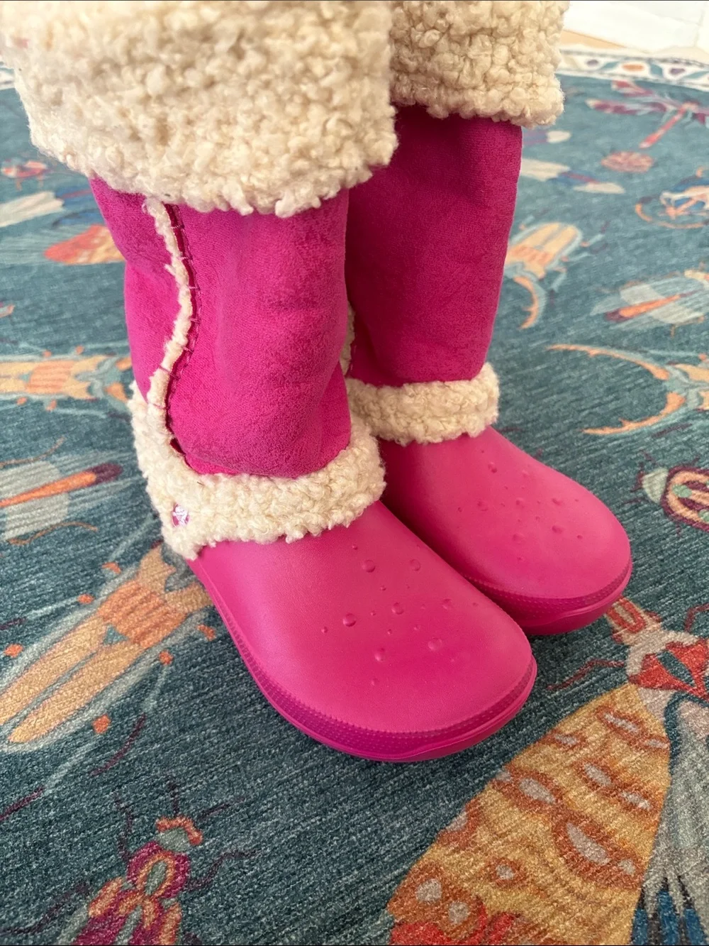 Crocs Nadia hot pink snow boots 6 💕